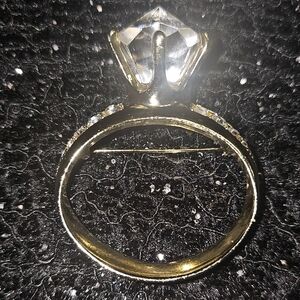 Elegant Gold-Tone Ring with Crystal Accent